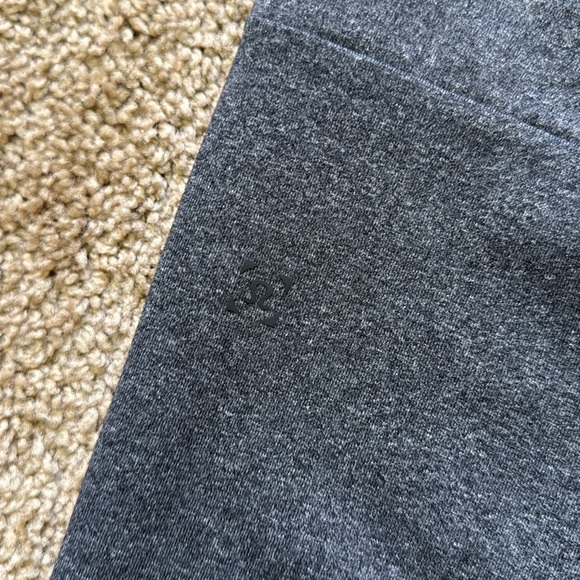 Lululemon Intent Jogger 30” Heathered Black/Grey Sweatpants - Picture 9 of 12